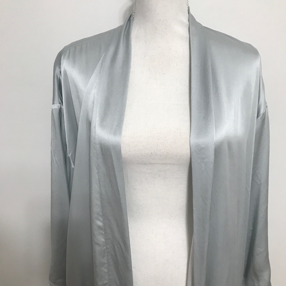 Vivaterra 100% Silk Light Blue Long Robe - Picture 8 of 11